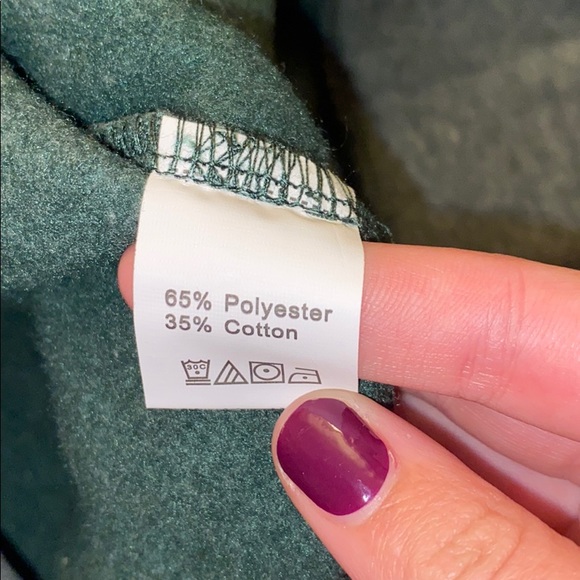 !•SOLD•! Green raglan hoodie - Picture 10 of 10